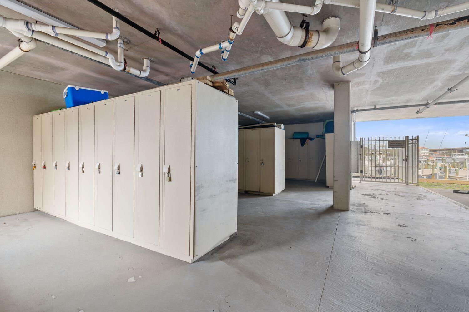 321 Bream Avenue, UNIT 304