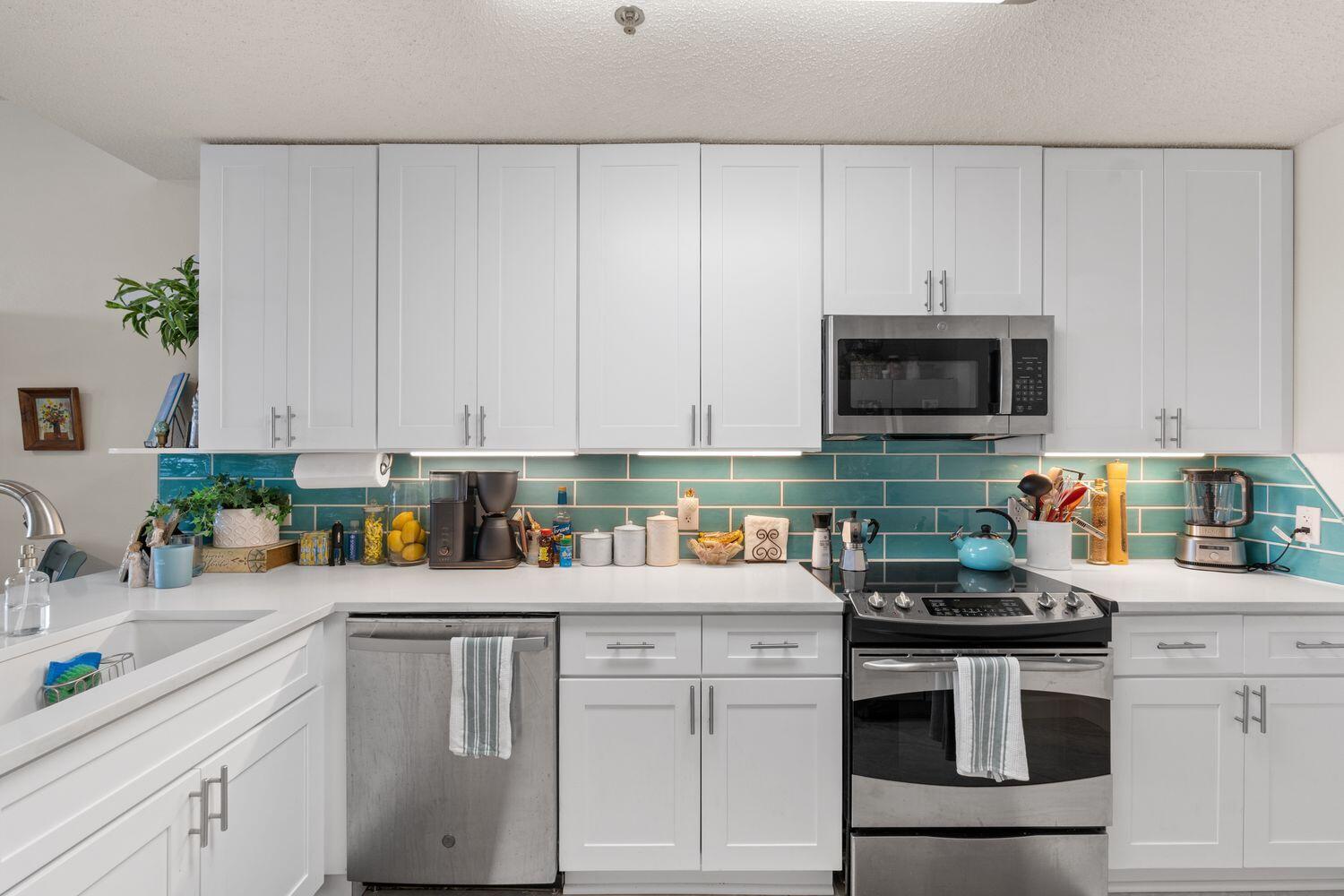 321 Bream Avenue, UNIT 304