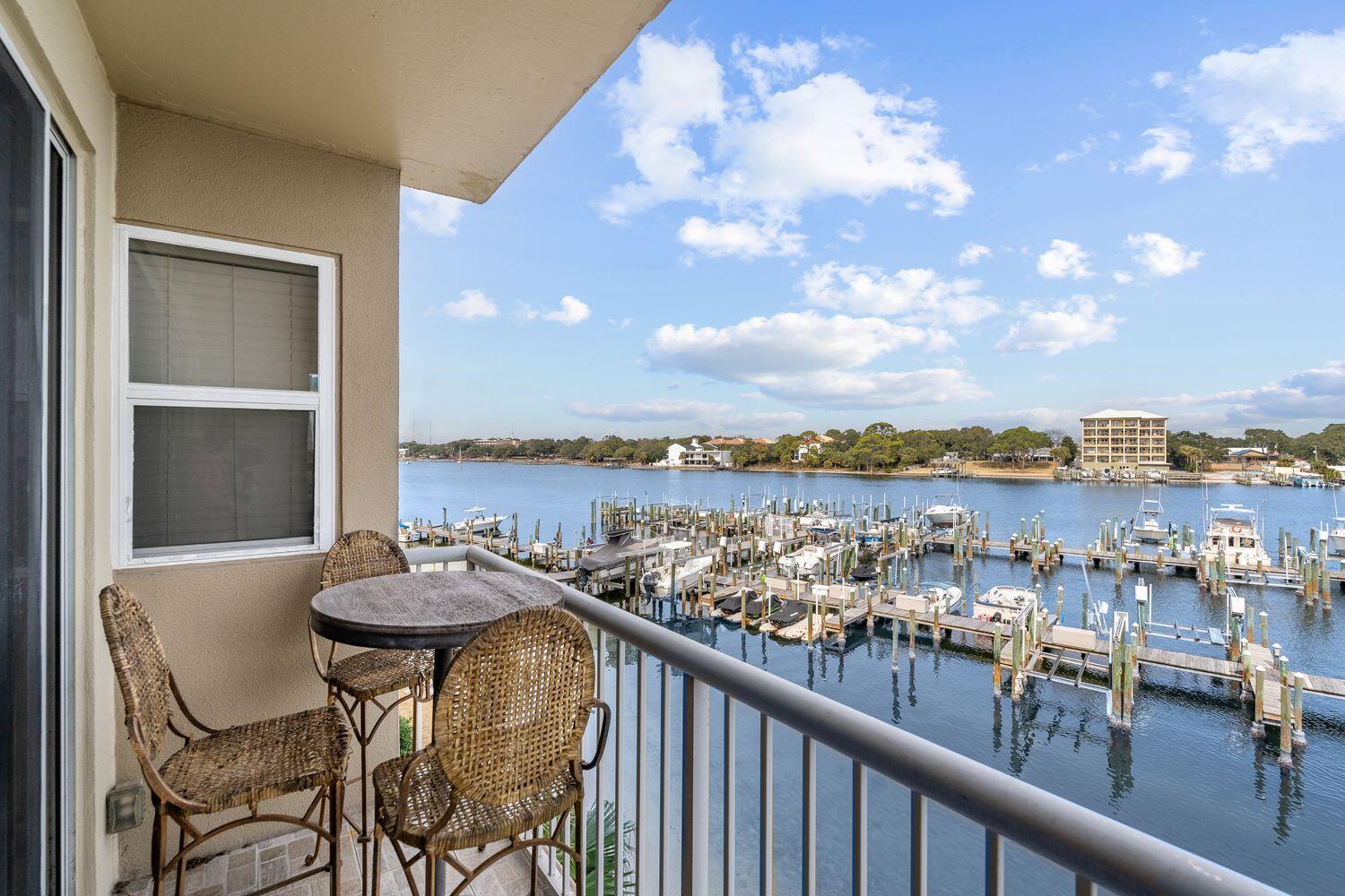 321 Bream Avenue, UNIT 304