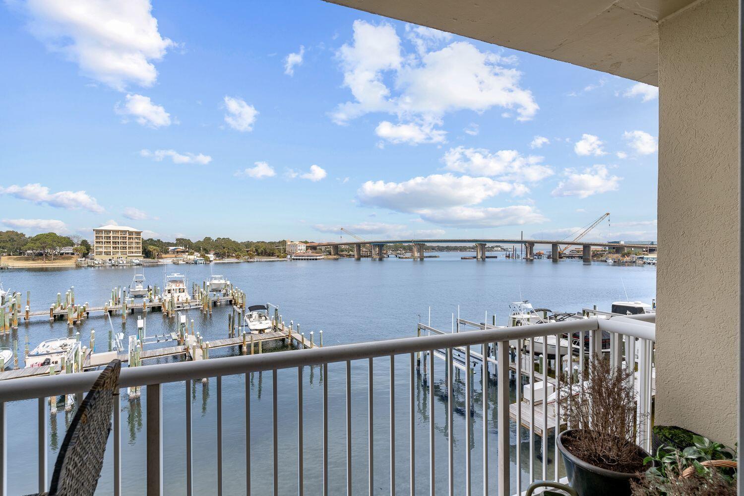 321 Bream Avenue, UNIT 304