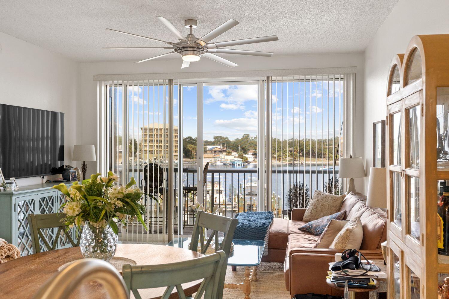 321 Bream Avenue, UNIT 304