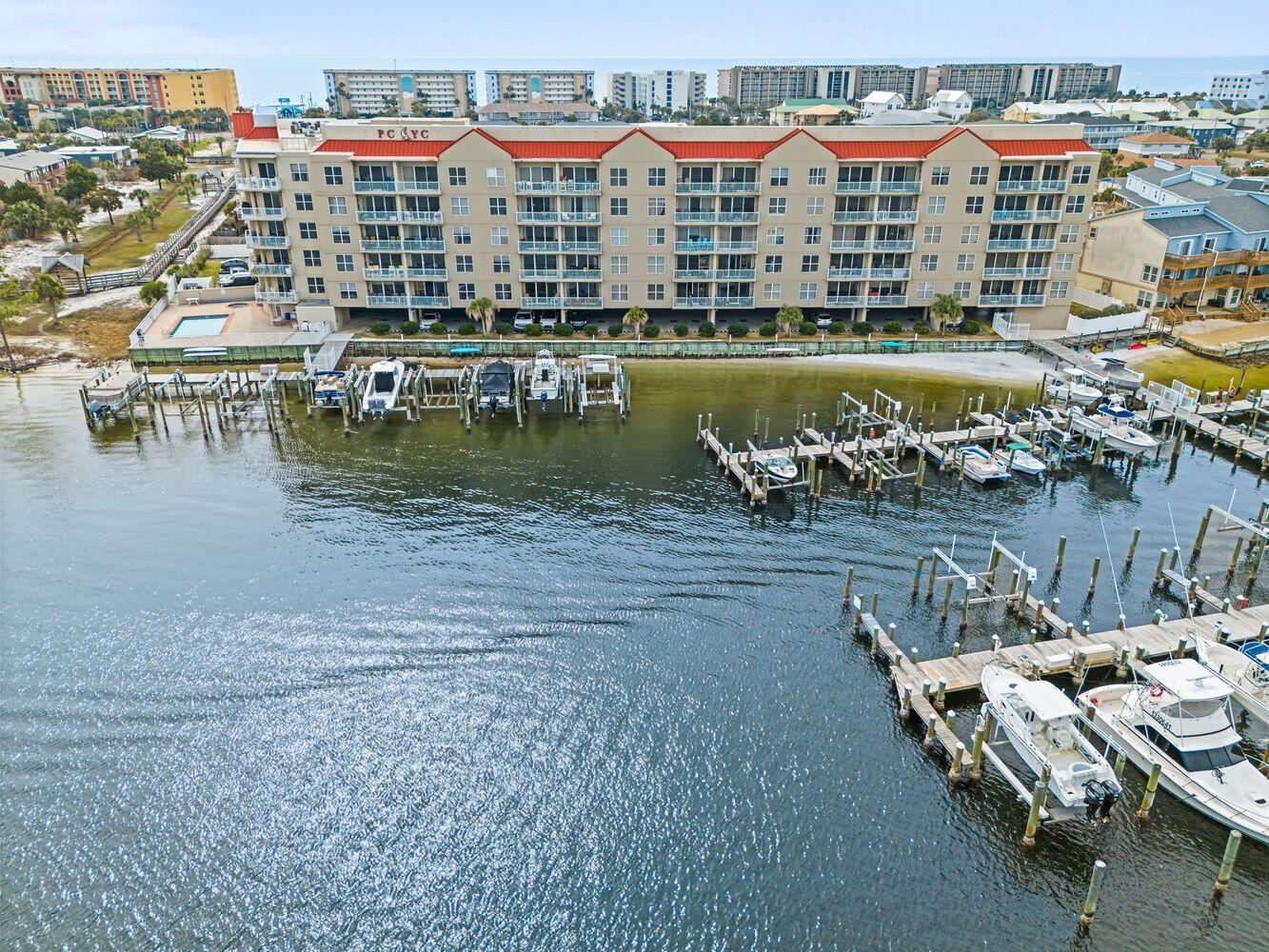 321 Bream Avenue, UNIT 304