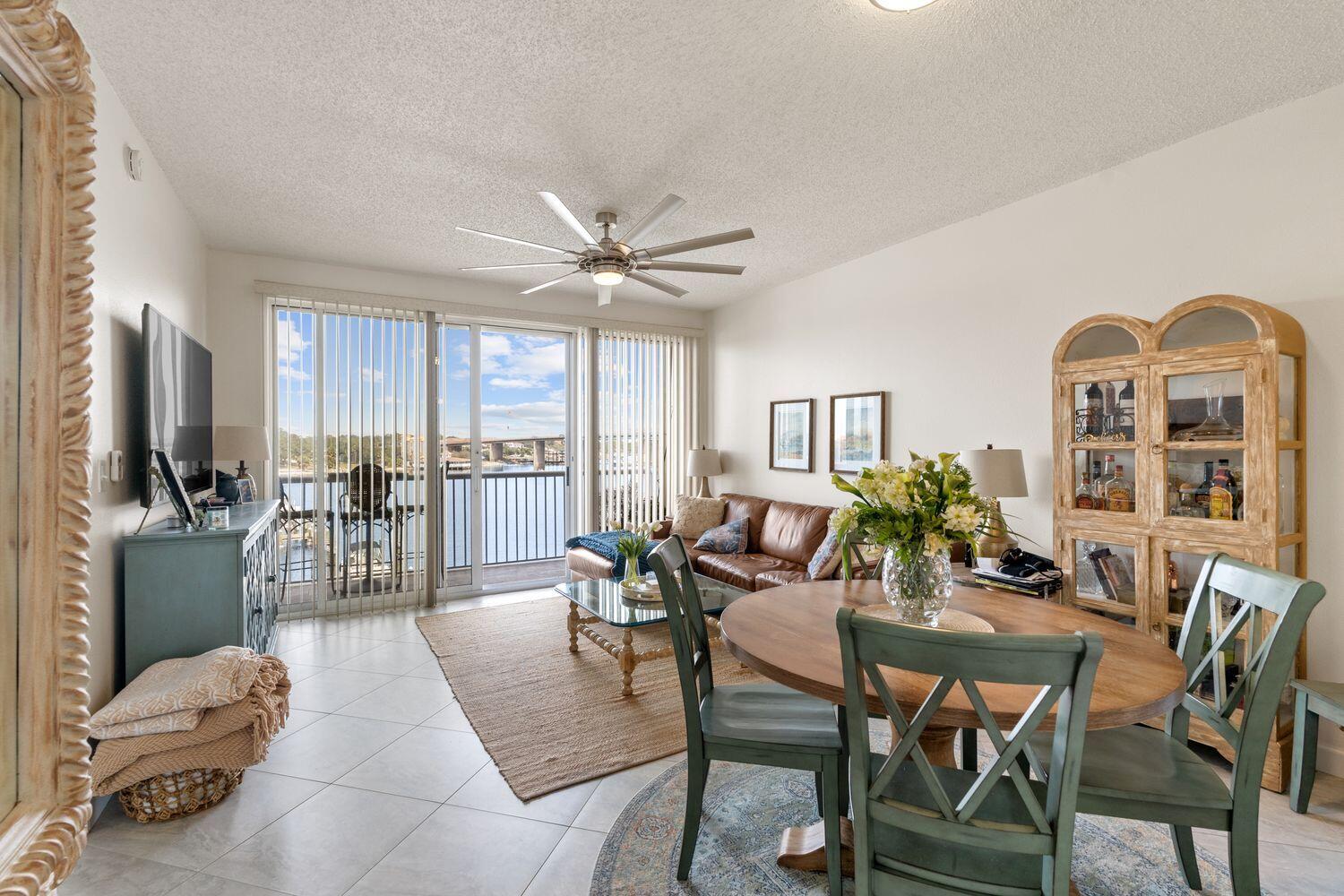321 Bream Avenue, UNIT 304