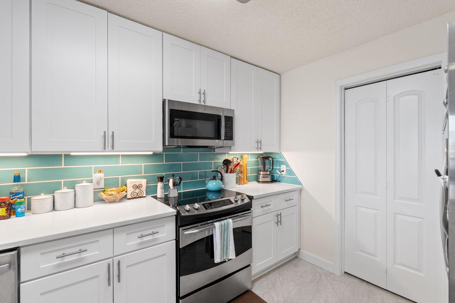 321 Bream Avenue, UNIT 304