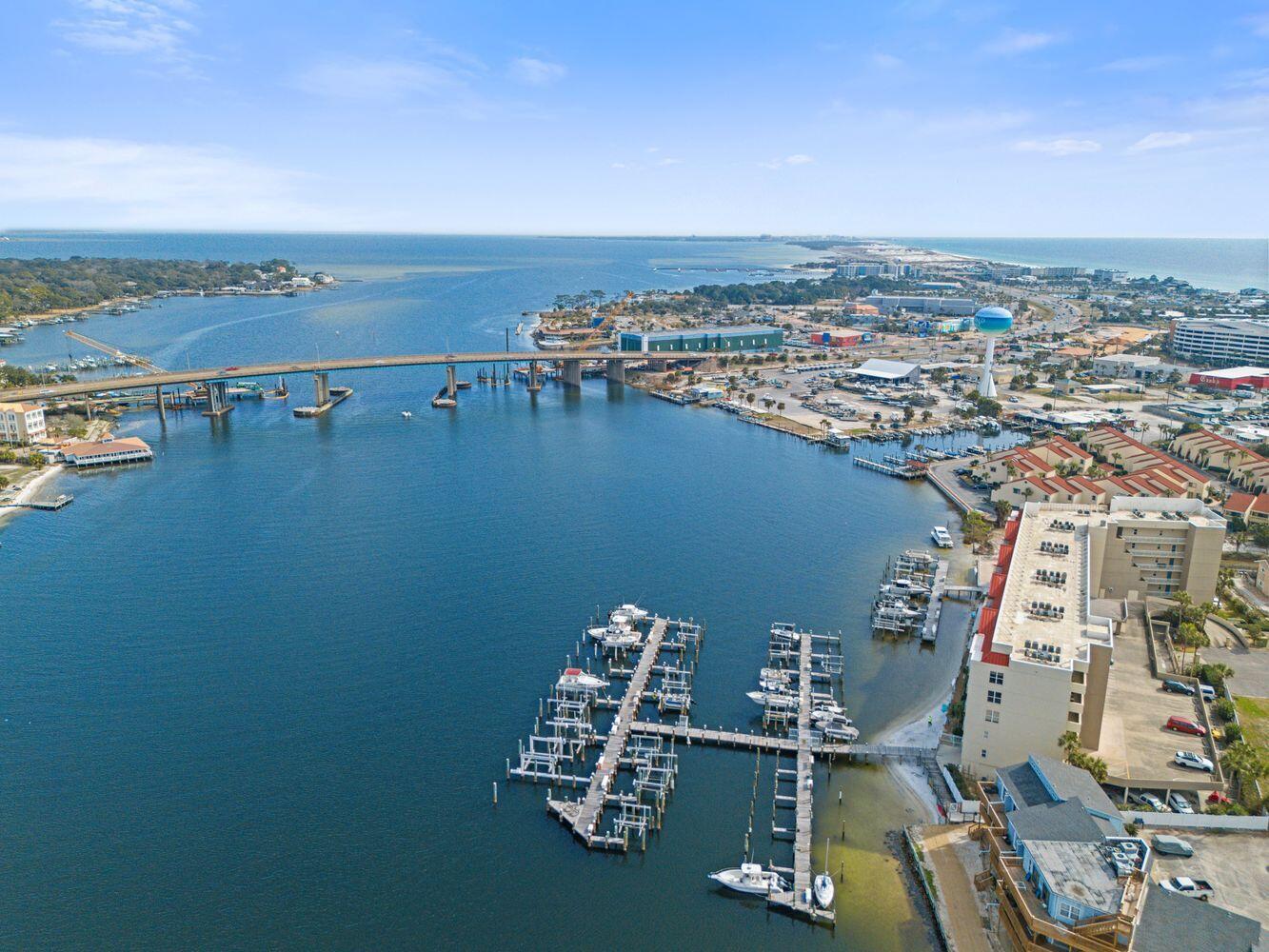 321 Bream Avenue, UNIT 304