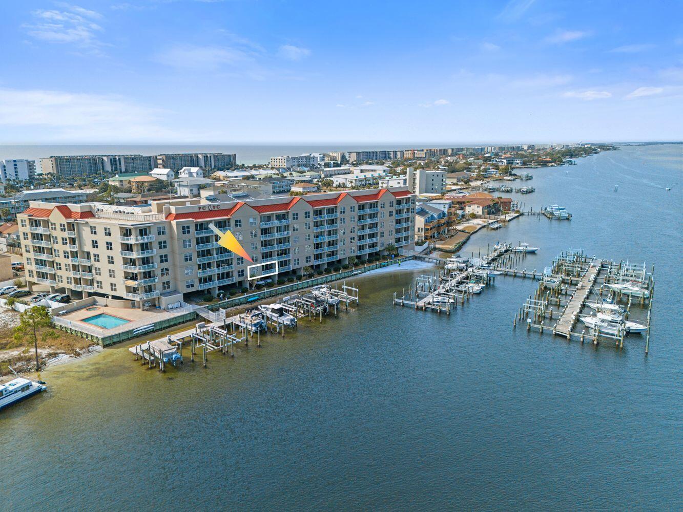 321 Bream Avenue 207