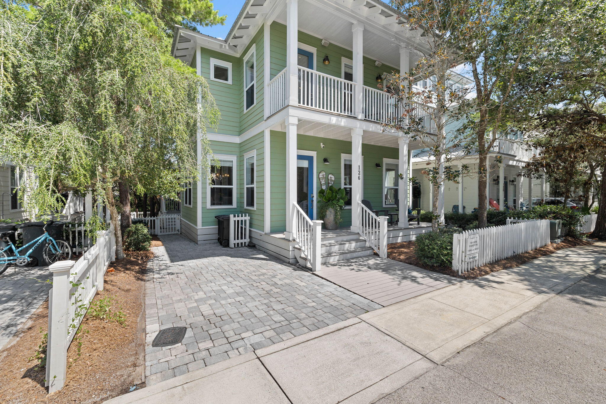 126 N Ryan Street