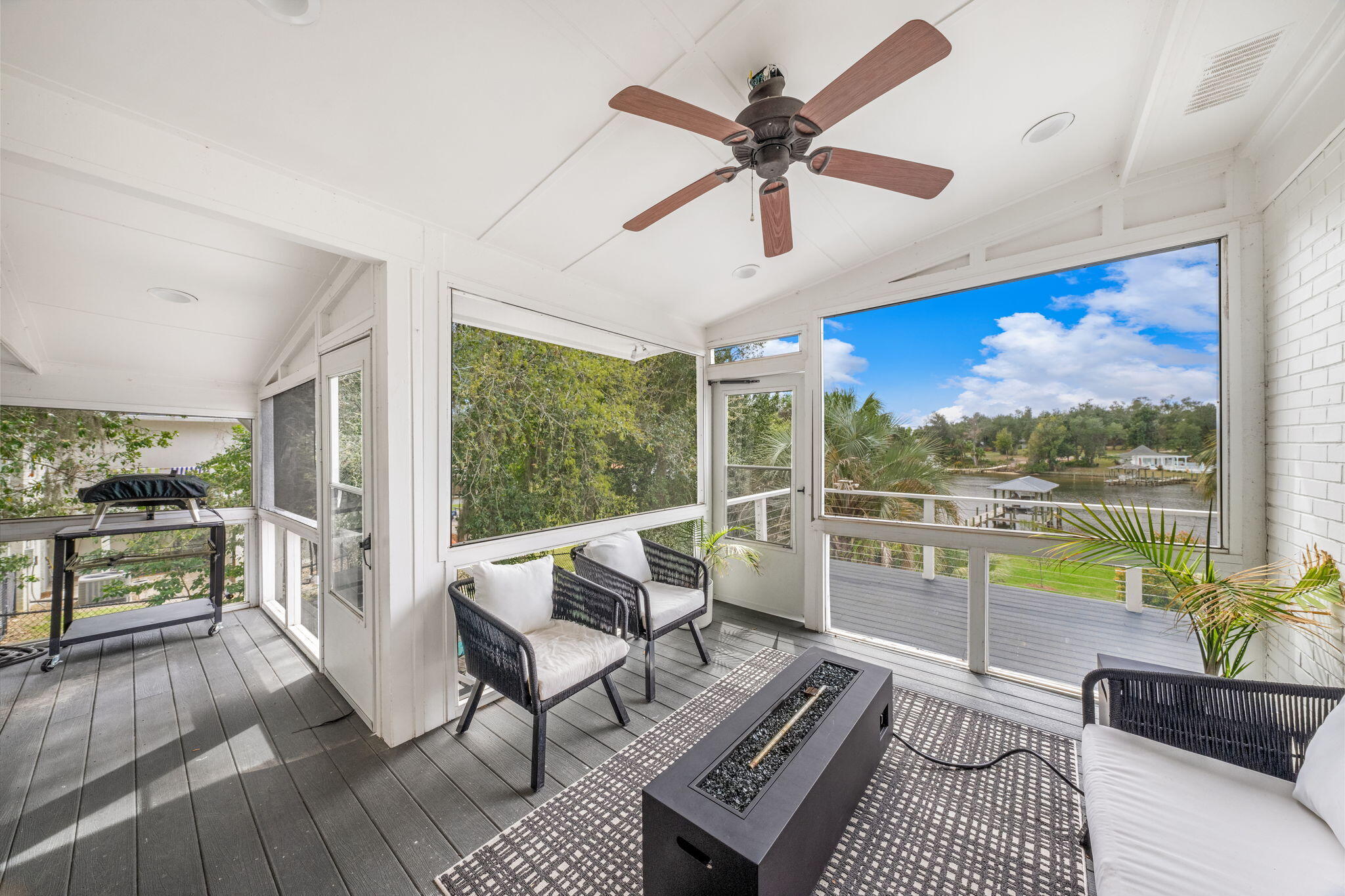 213 S Cove Terrace Drive