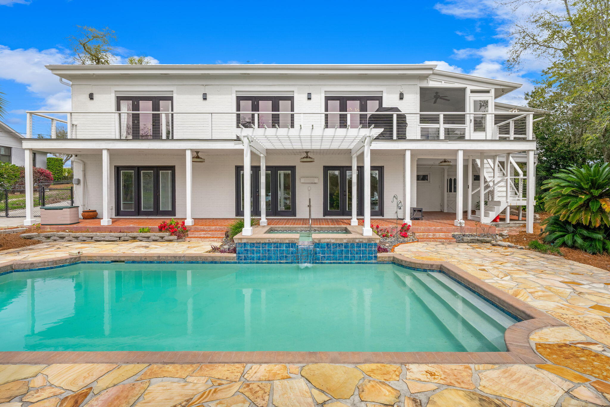 213 S Cove Terrace Drive