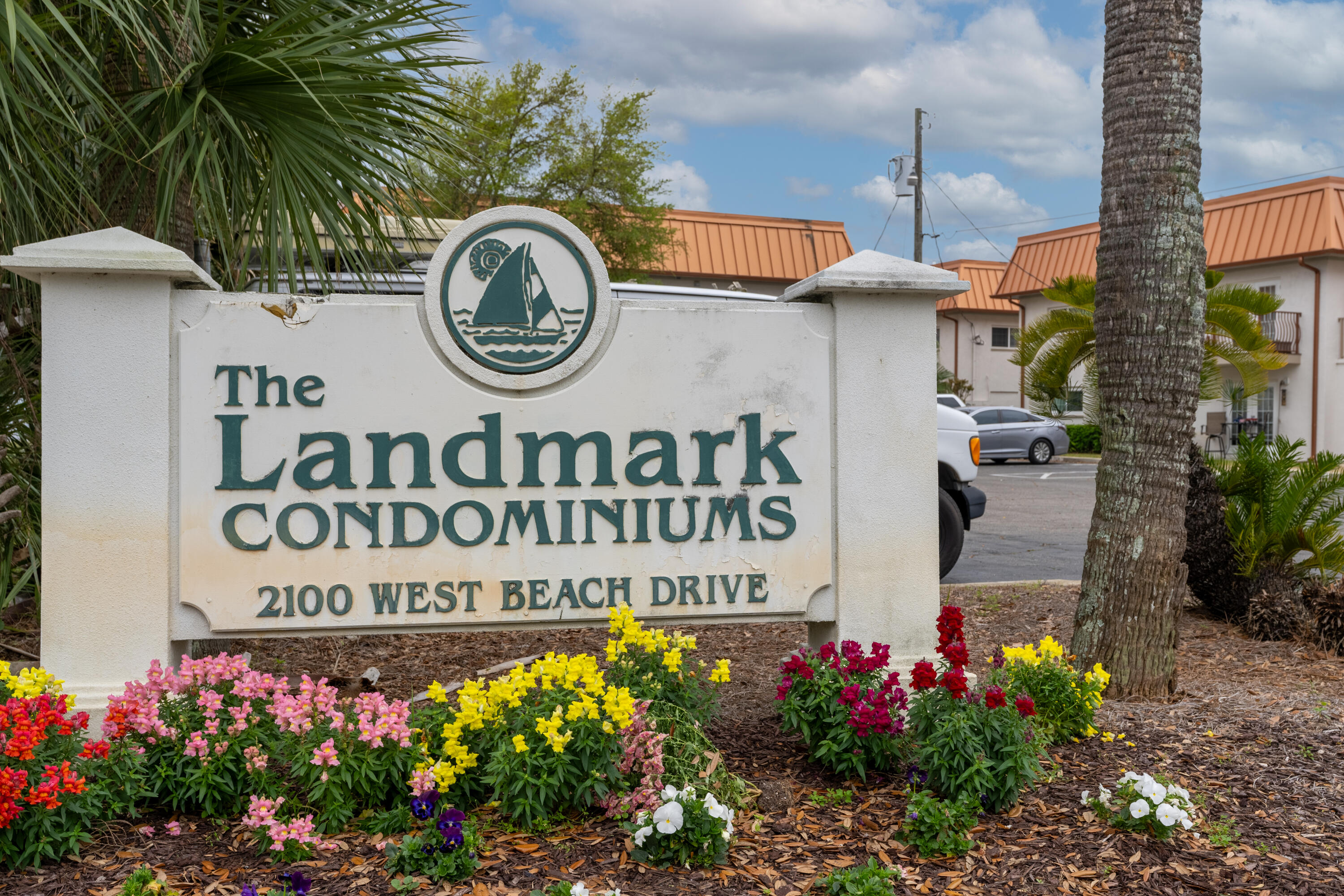 2100 W Beach Drive, O-103