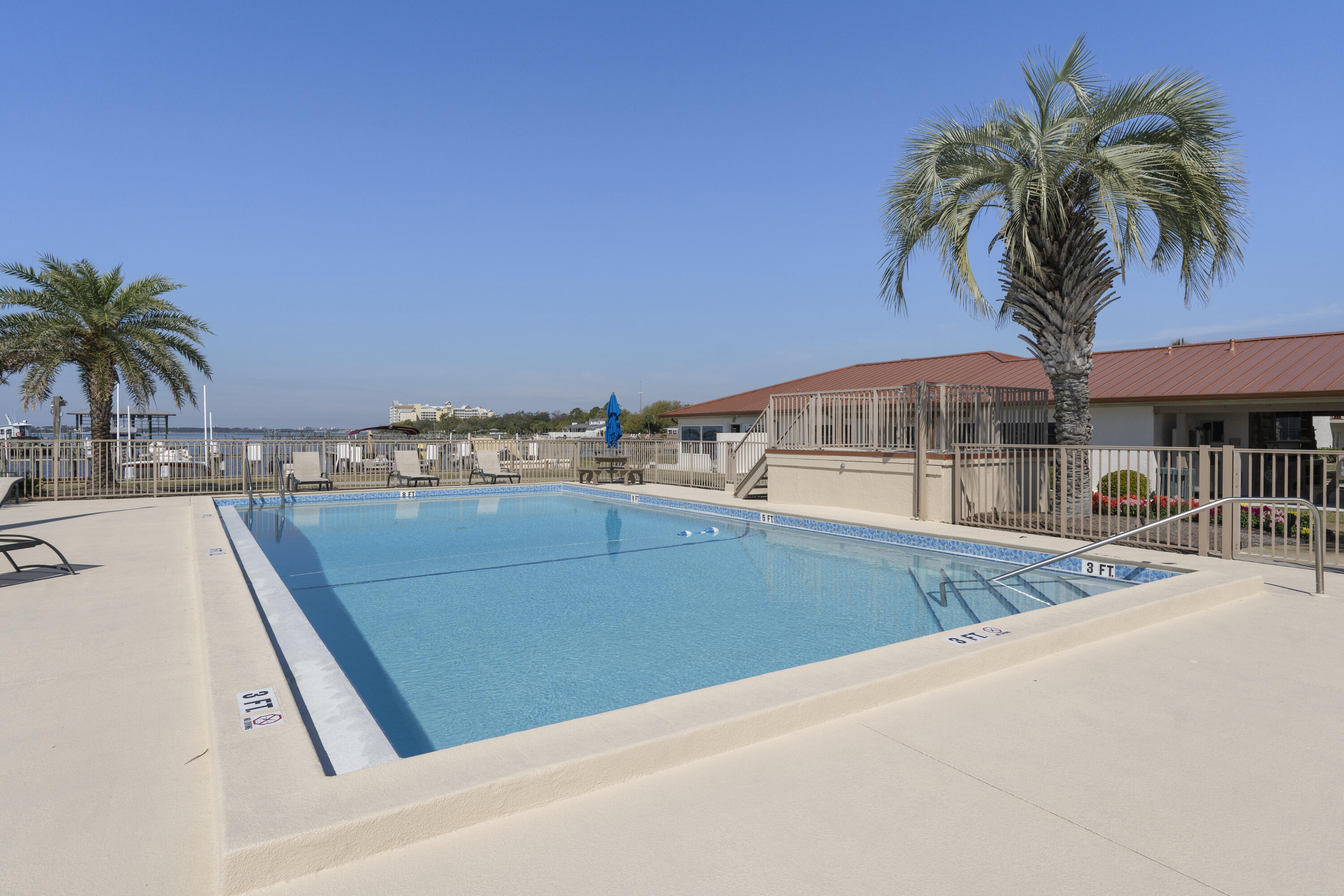 2100 W Beach Drive, O-103