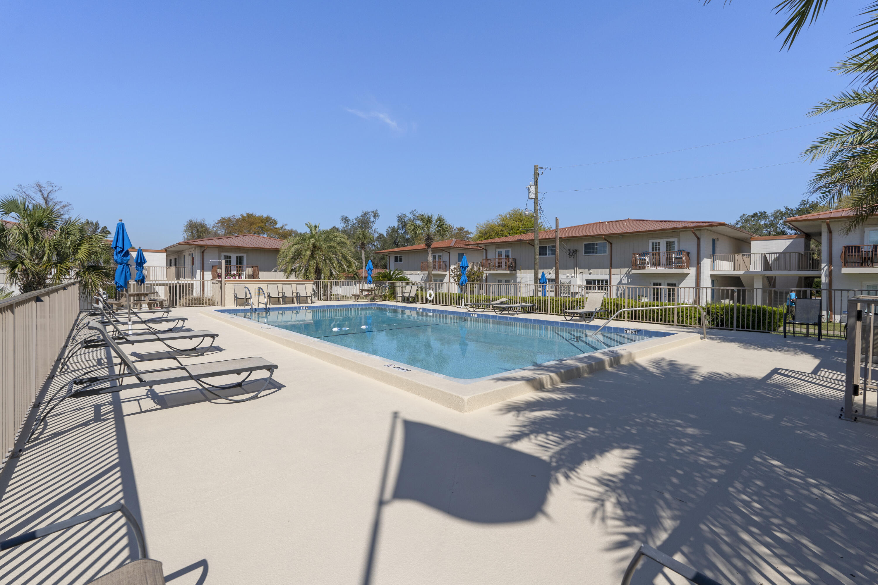 2100 W Beach Drive, O-103