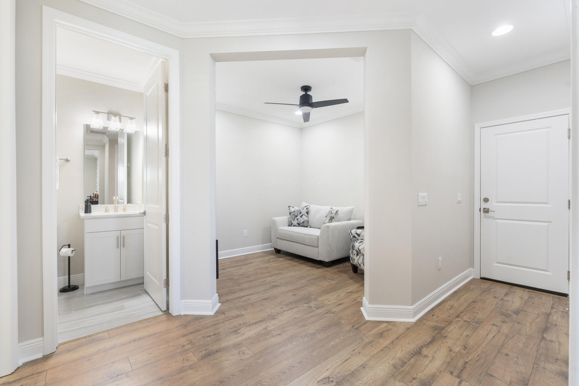 8641 Conch Shell Court