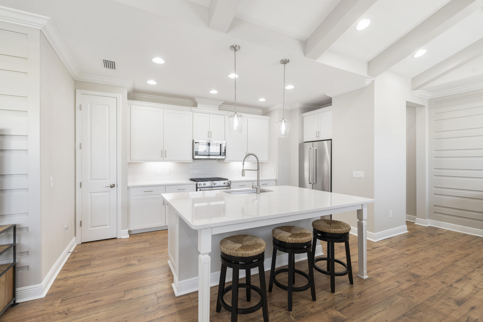 8641 Conch Shell Court