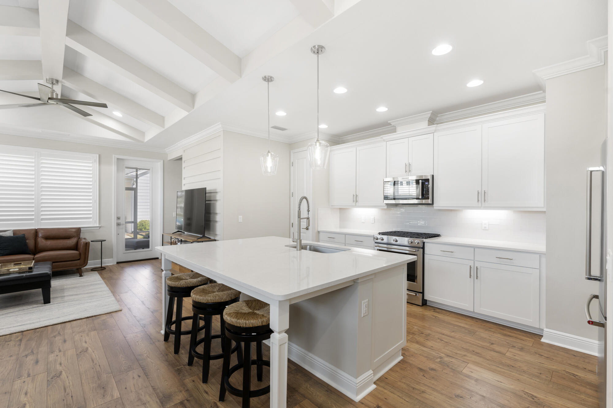 8641 Conch Shell Court