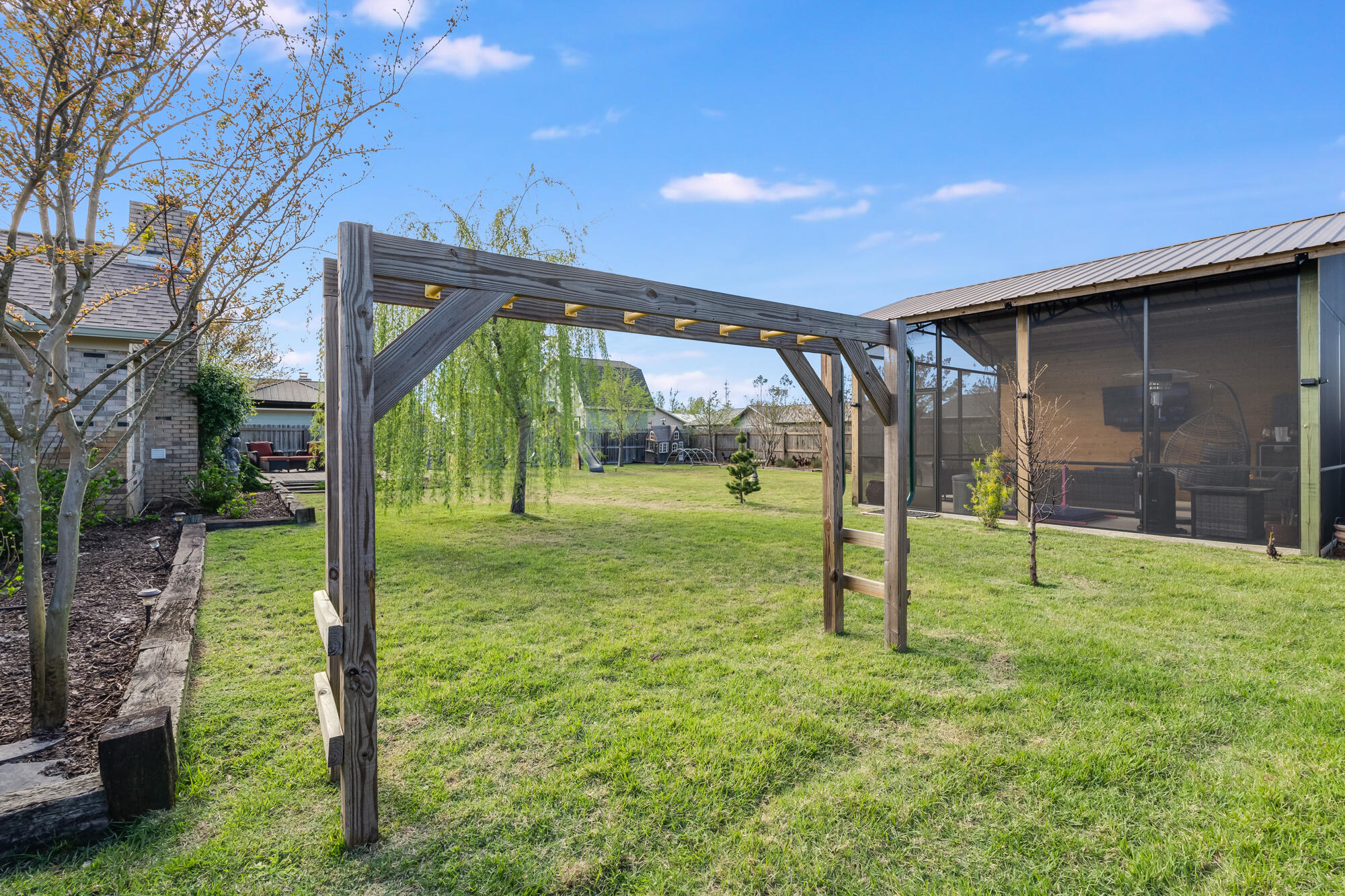 6009 Stephanie Drive