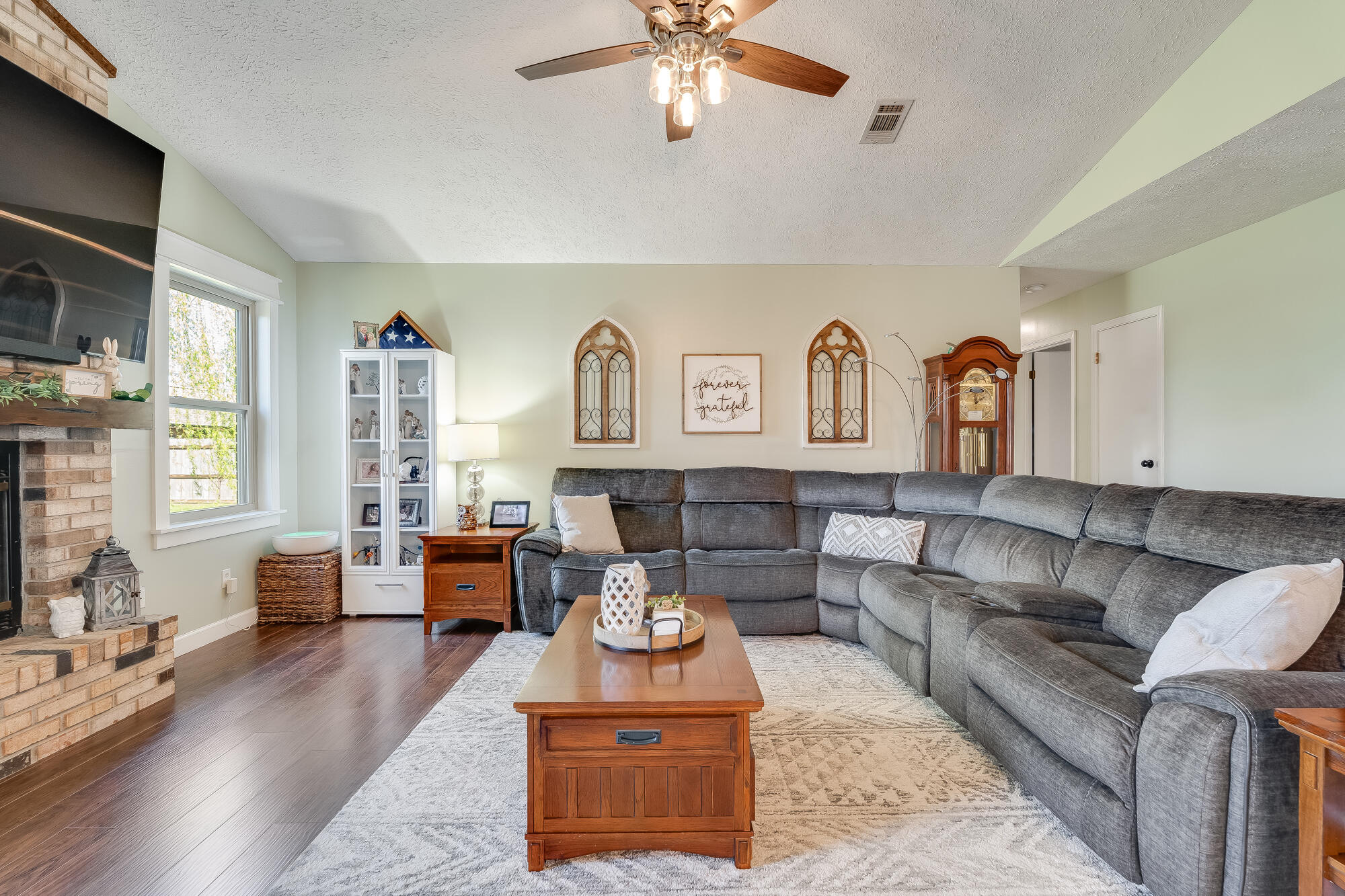 6009 Stephanie Drive