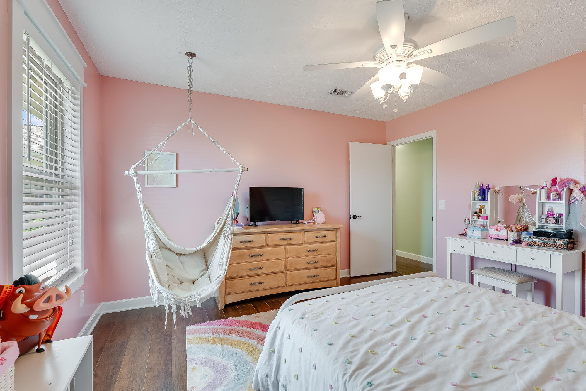 6009 Stephanie Drive