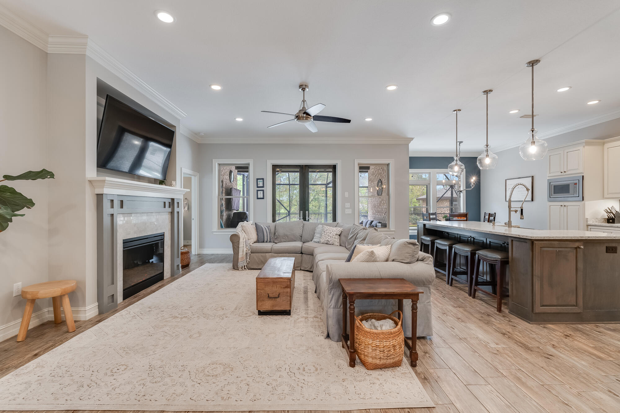 2301 Foxworth Drive