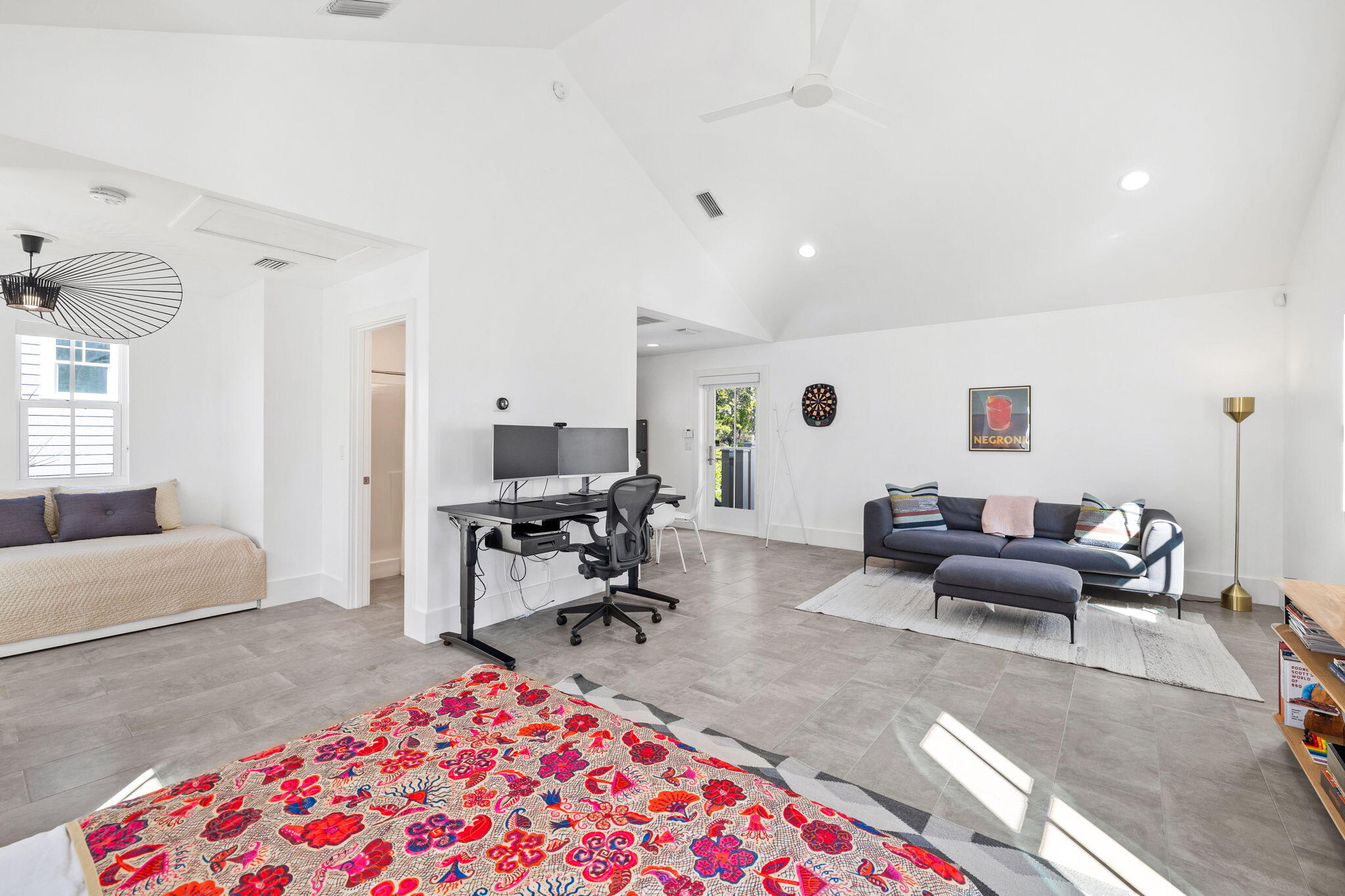 295 Plimsoll Way