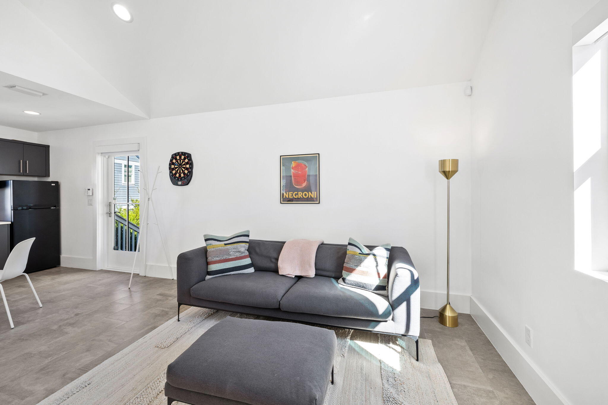 295 Plimsoll Way