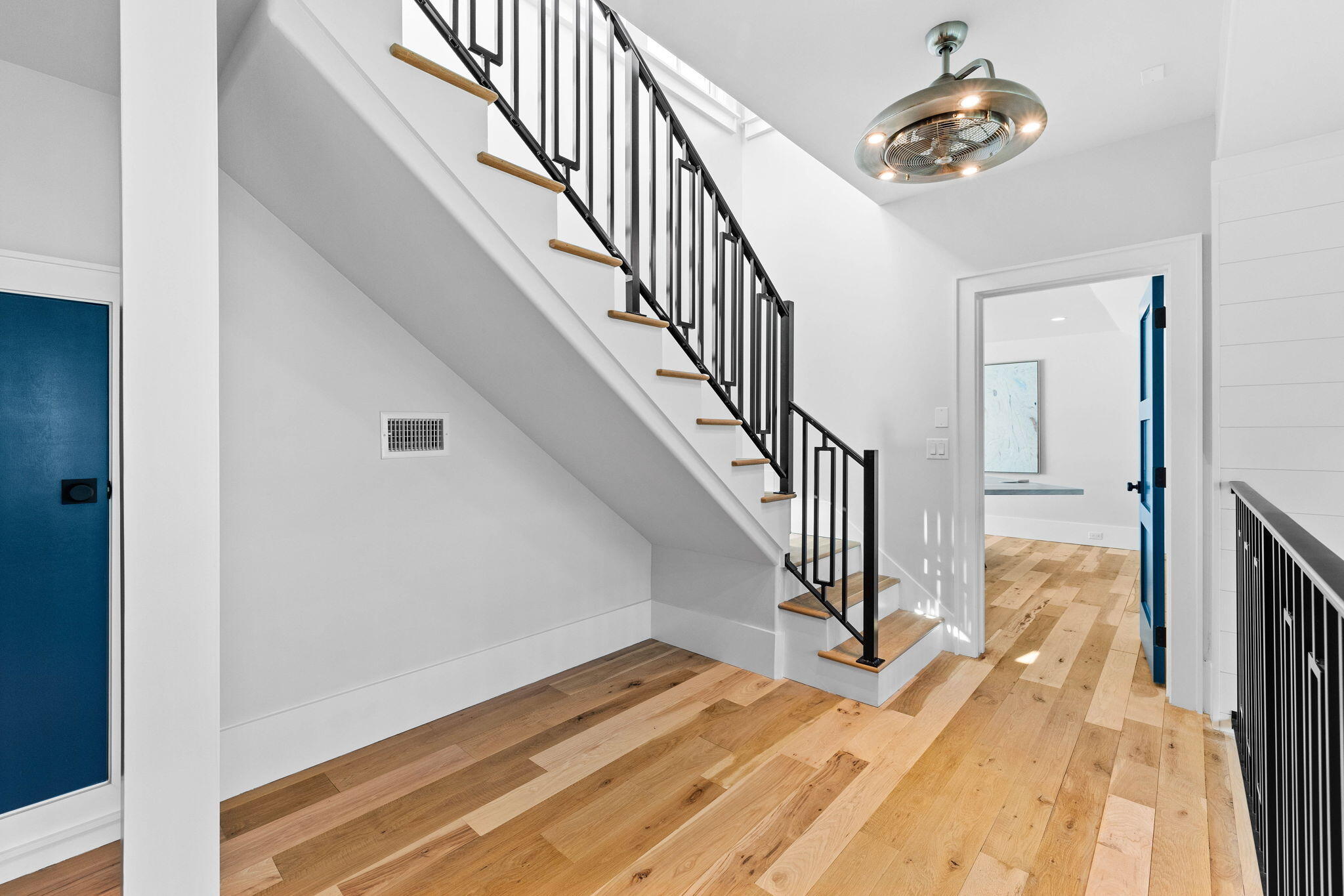 50 Climbing Rose Way