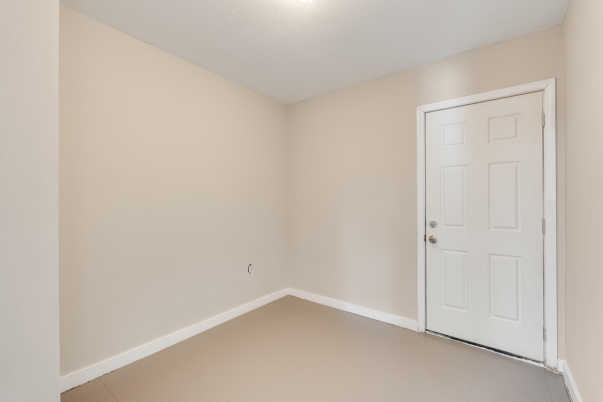 2800 W 14Th Street