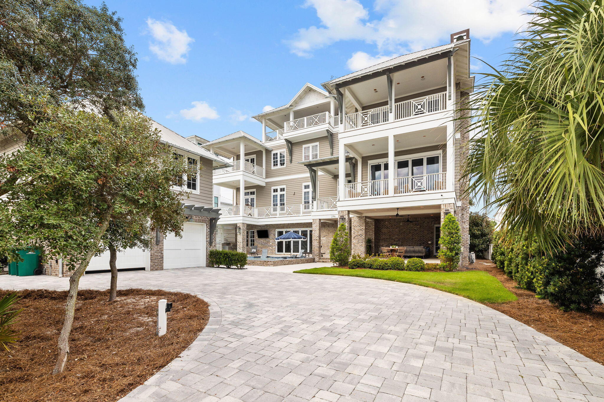 296 Pompano Street