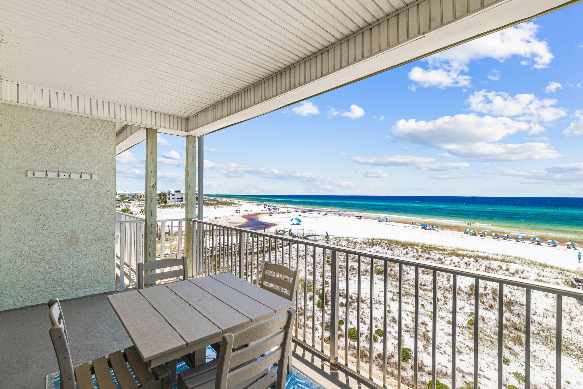 561 Eastern Lake Road, 303
