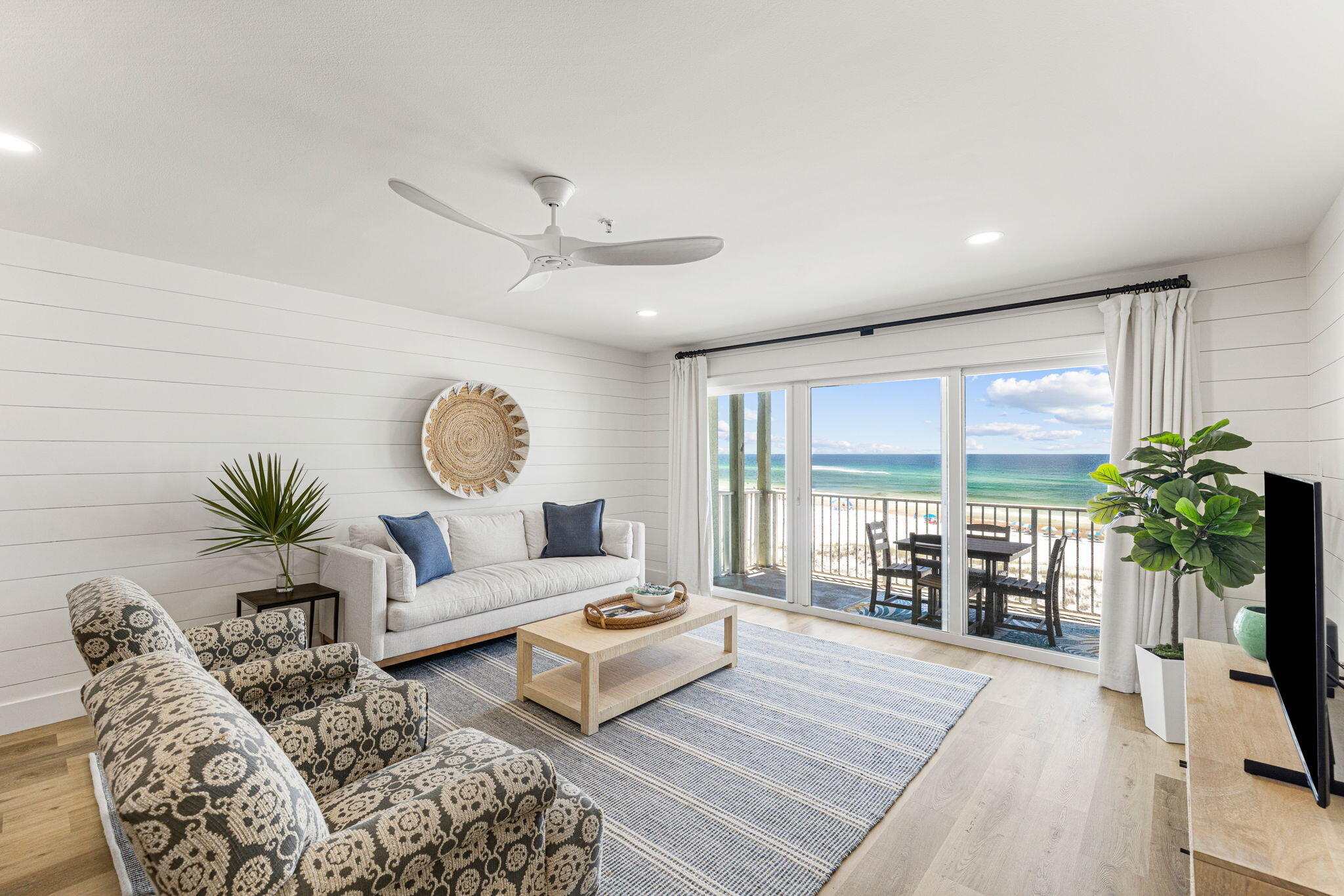 561 Eastern Lake Road, 303