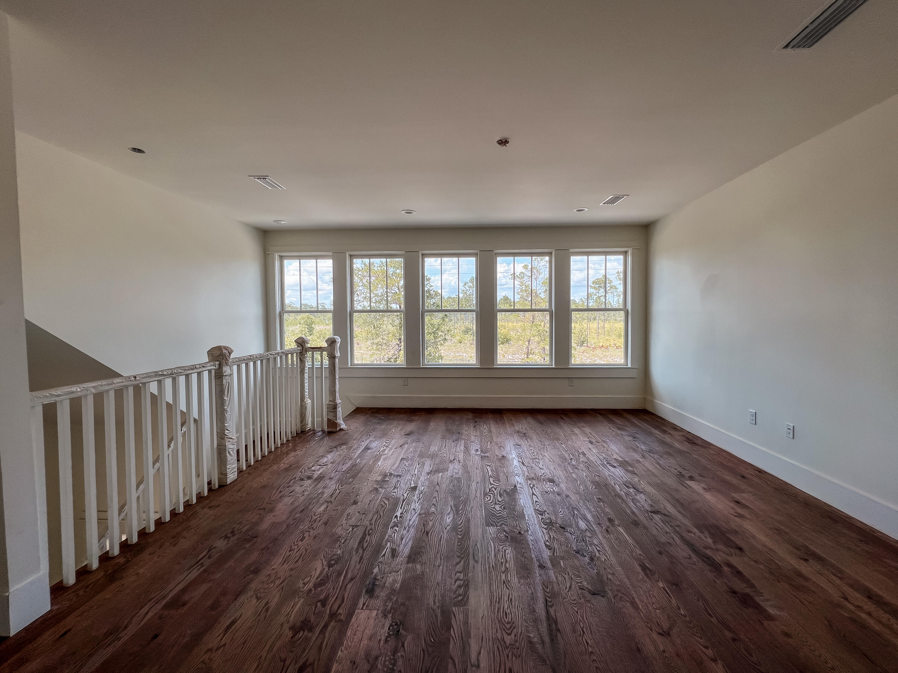1560 Salamander Trail