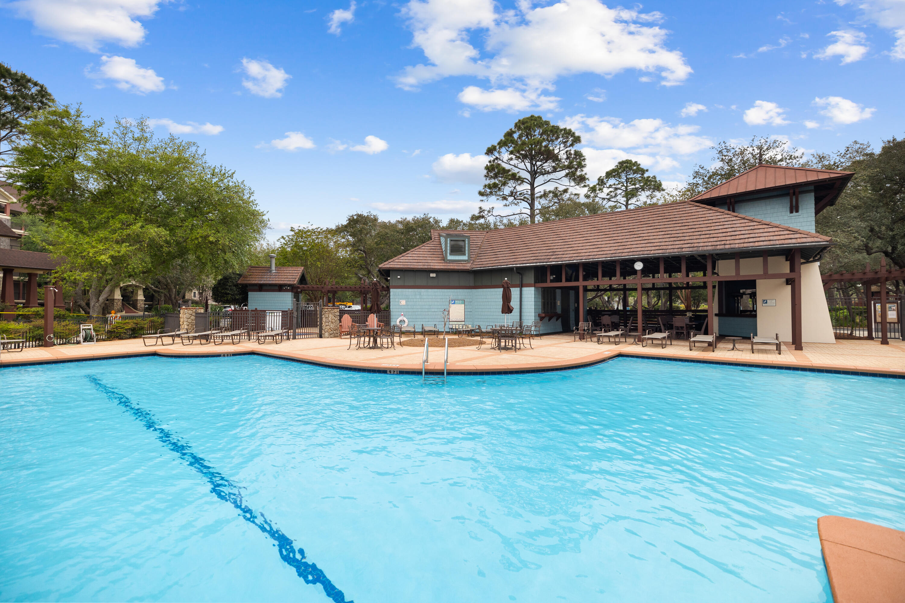 1562 Salamander Trail