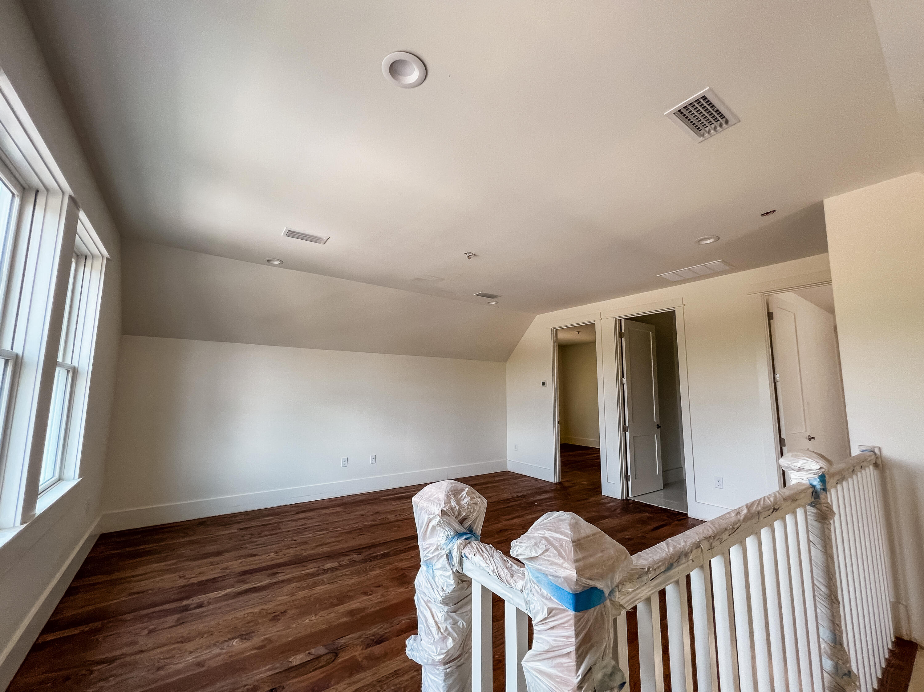1562 Salamander Trail