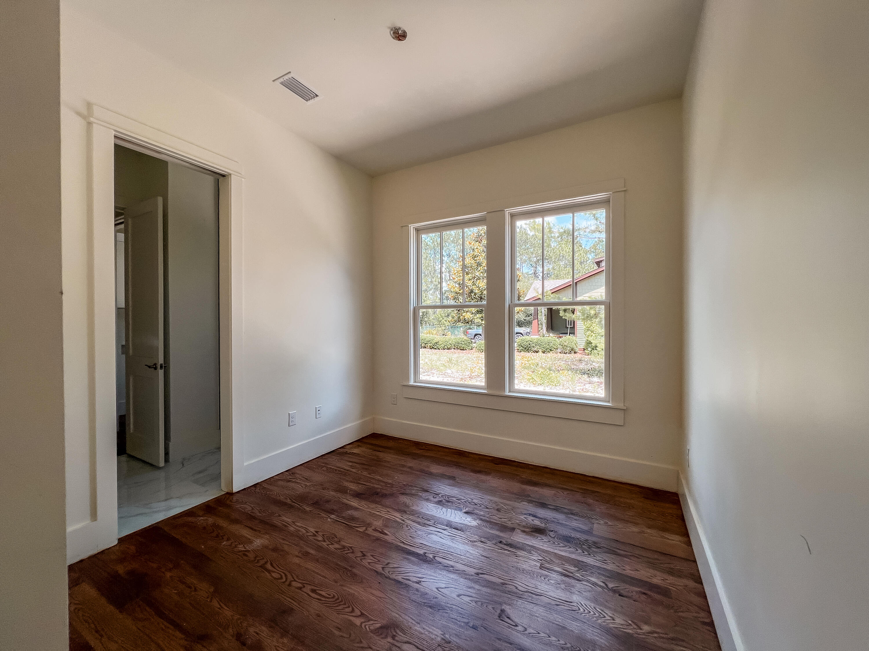 1562 Salamander Trail