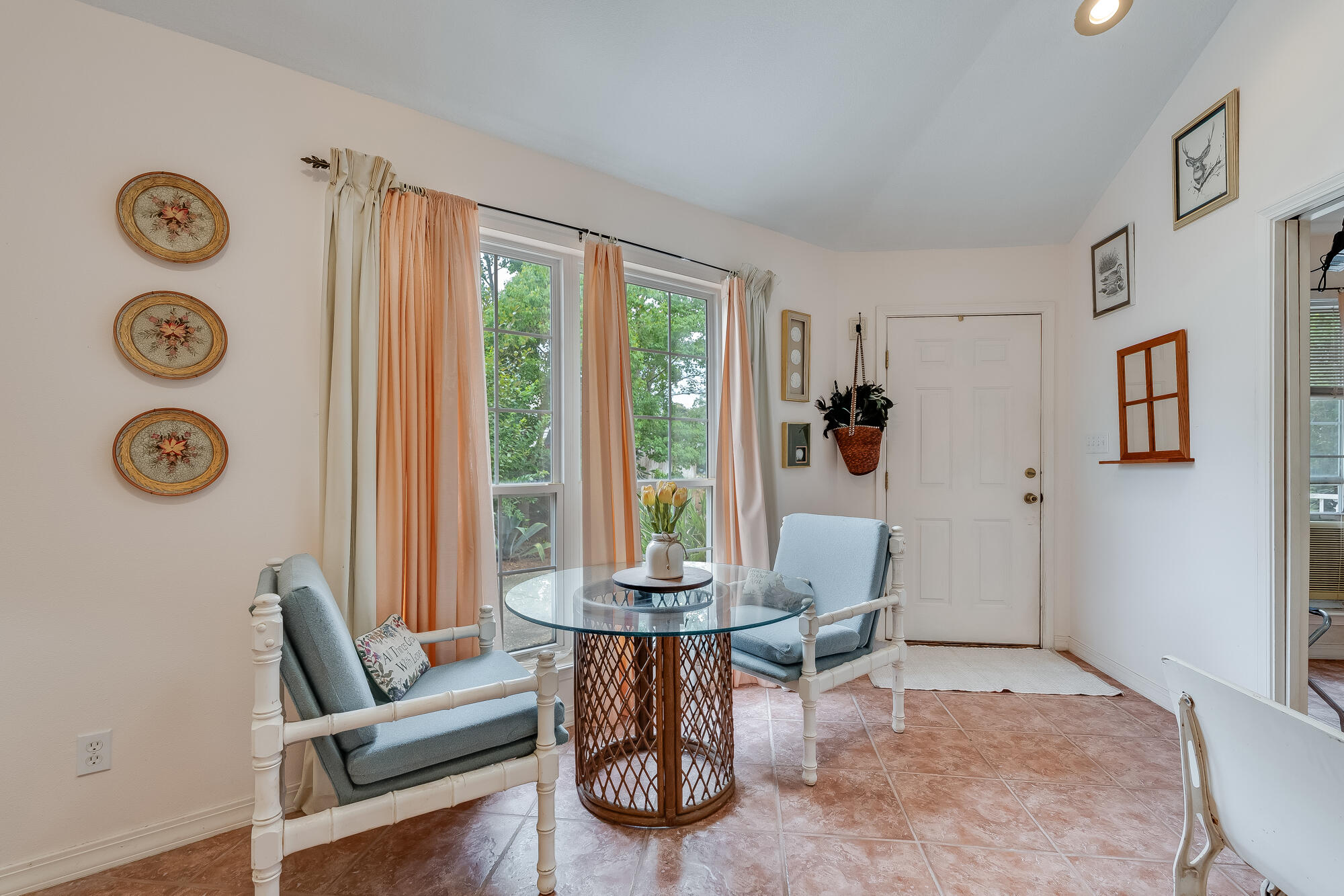 1356 E Nursery Road