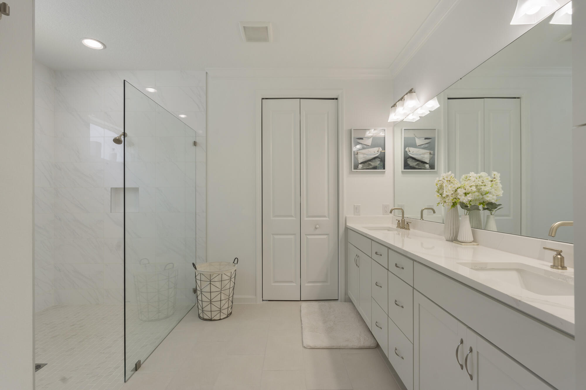 8687 Coral Reef Way