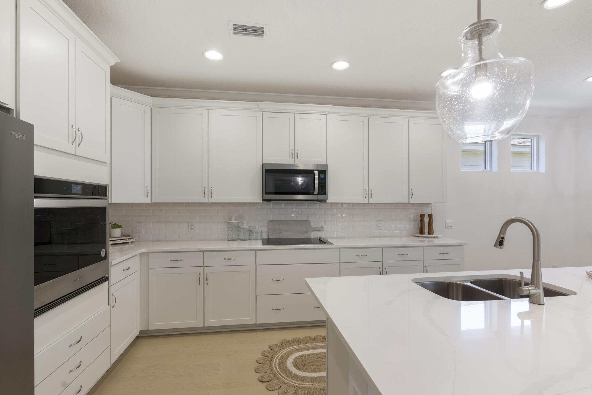 8687 Coral Reef Way