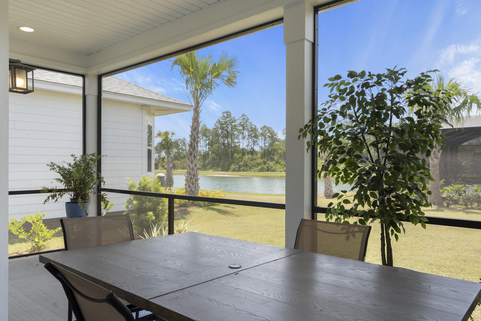 8687 Coral Reef Way