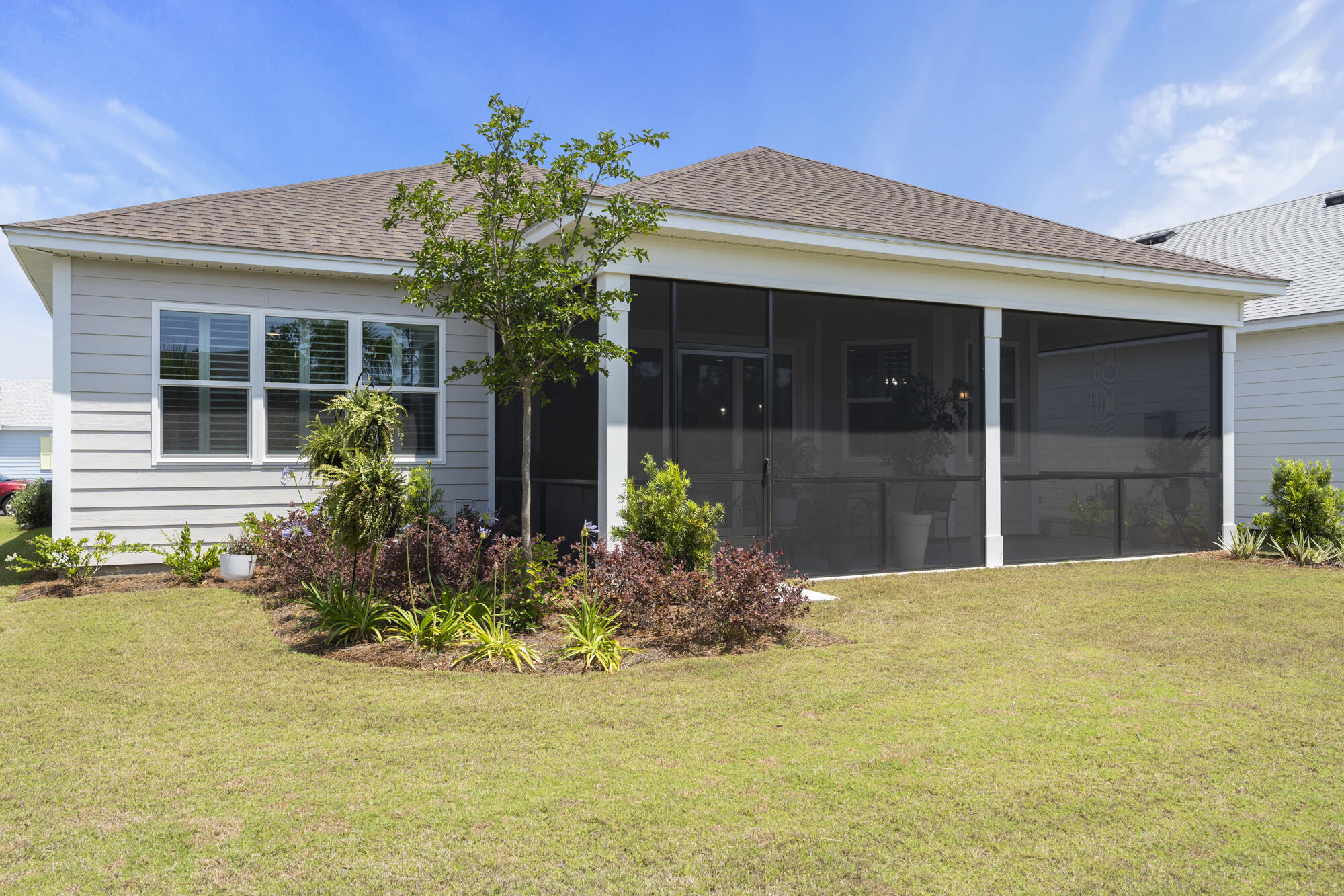 8687 Coral Reef Way