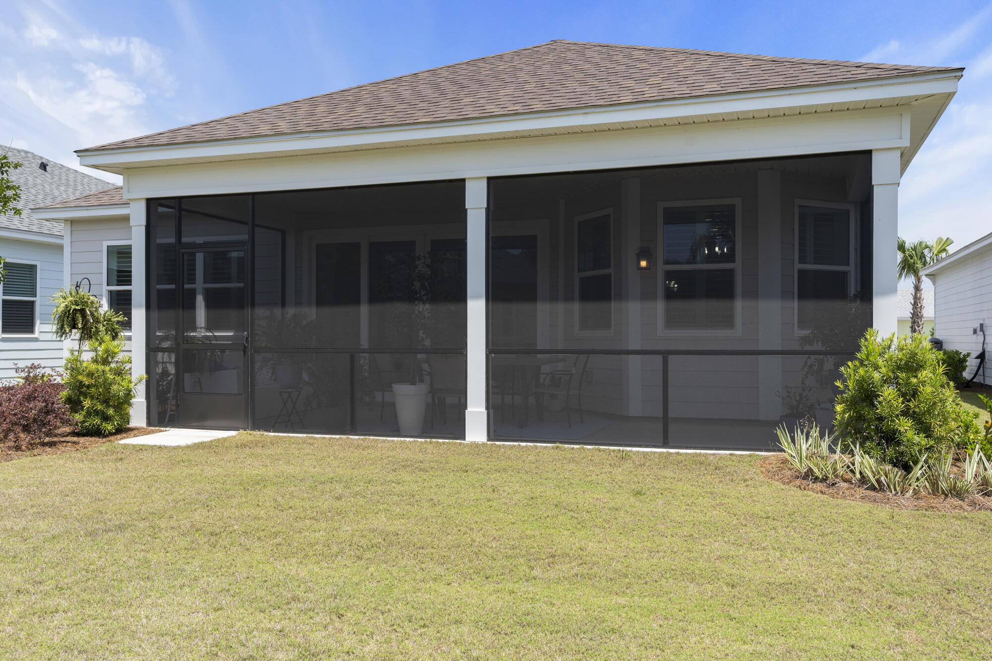 8687 Coral Reef Way