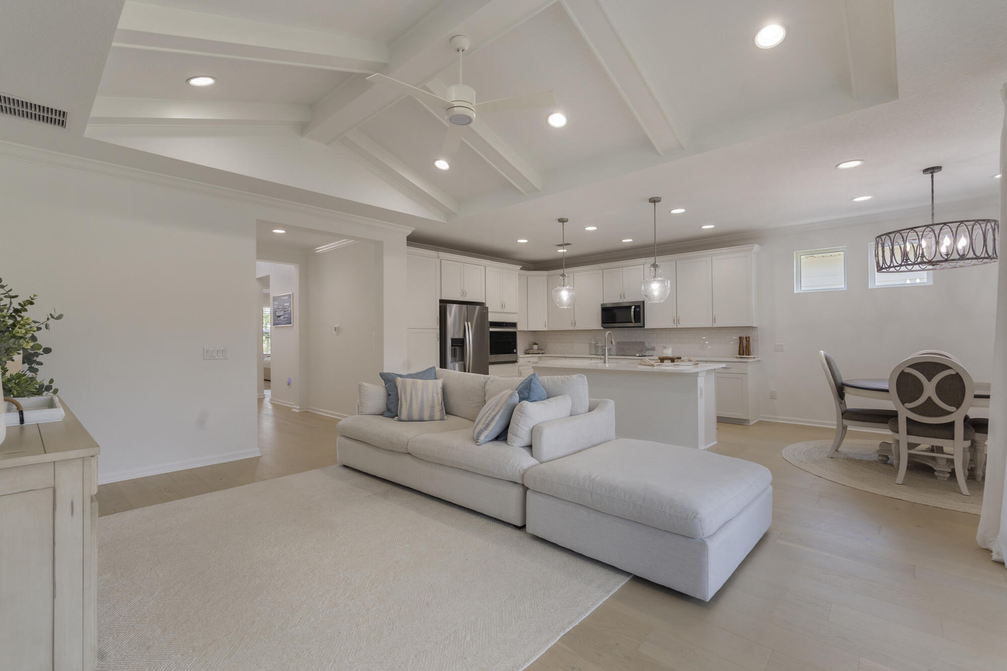 8687 Coral Reef Way