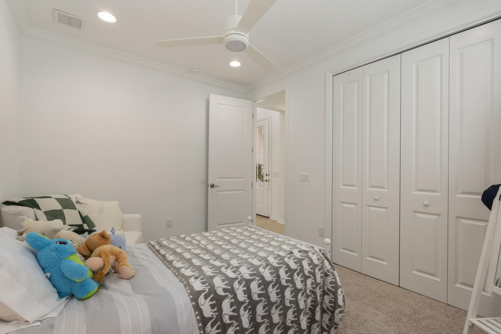 8687 Coral Reef Way