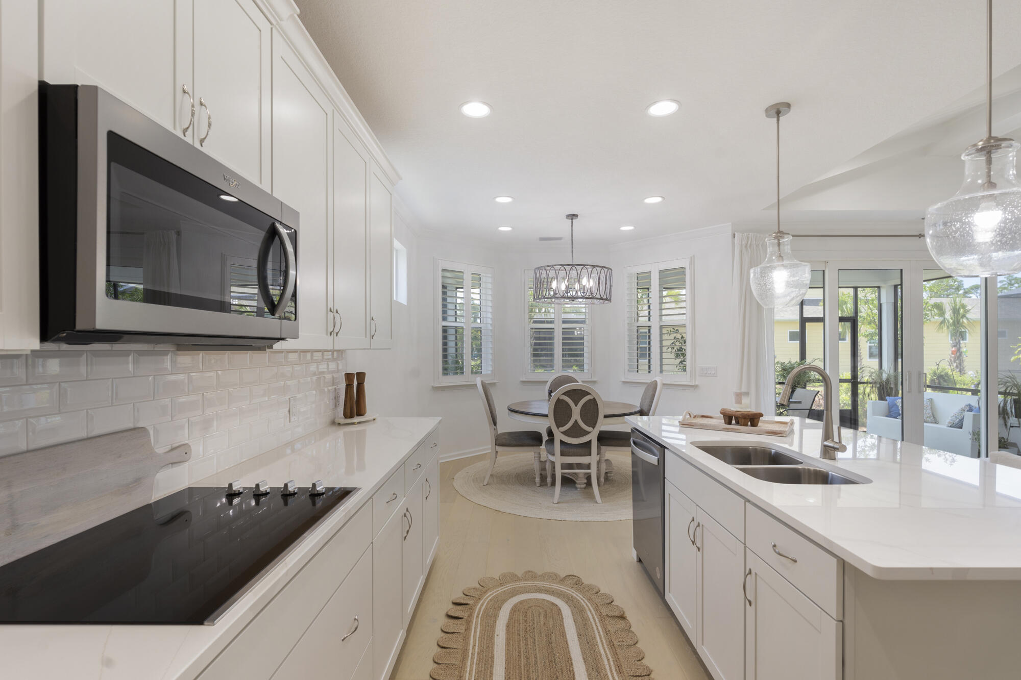 8687 Coral Reef Way