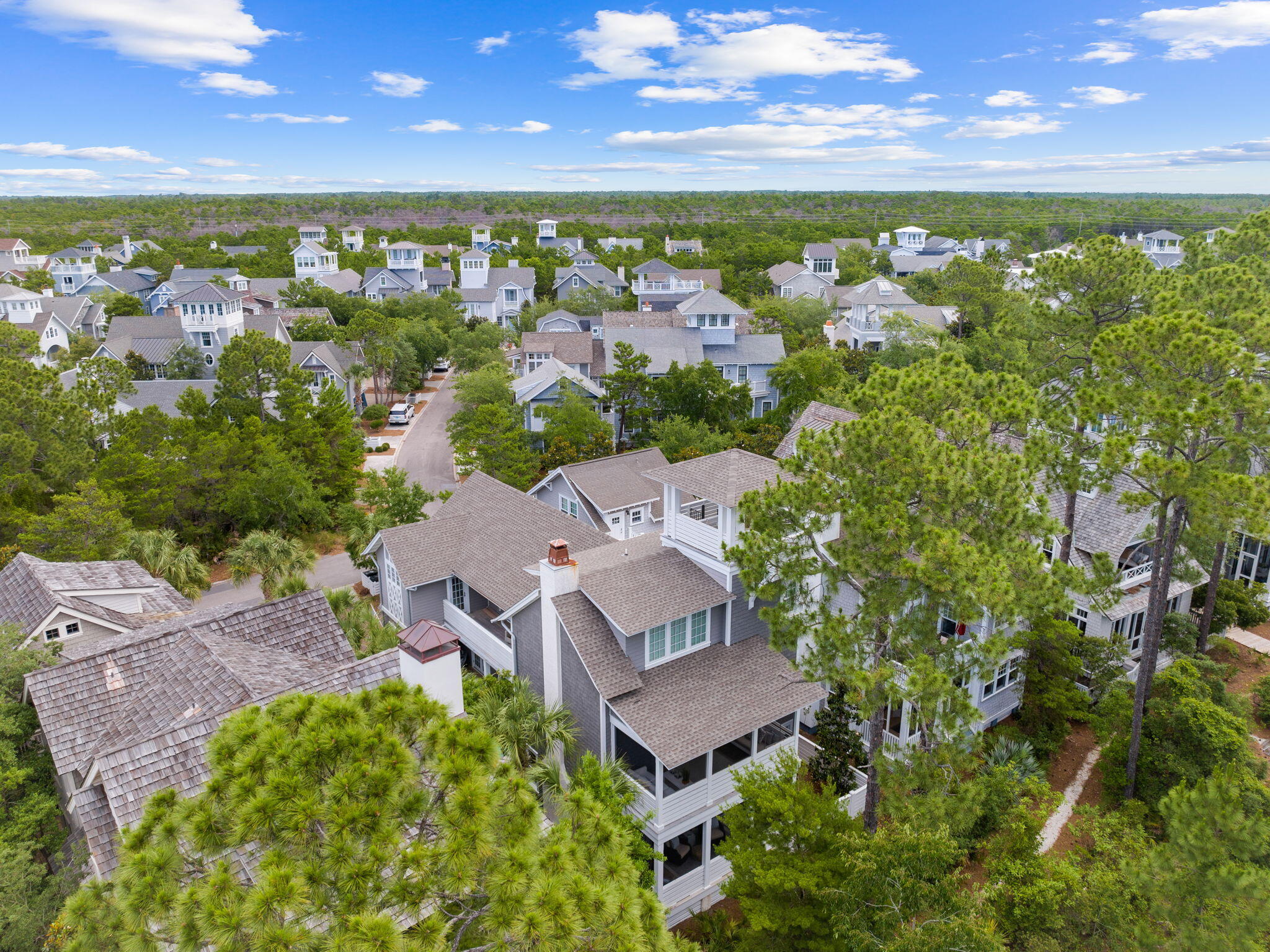 49 W Yacht Pond Lane
