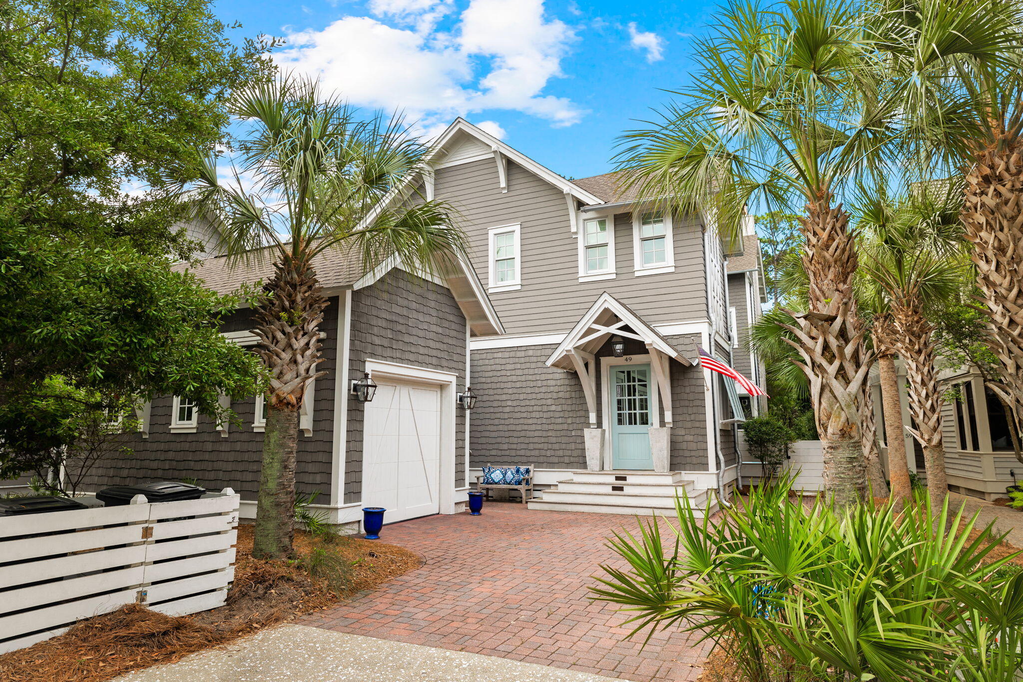 49 W Yacht Pond Lane