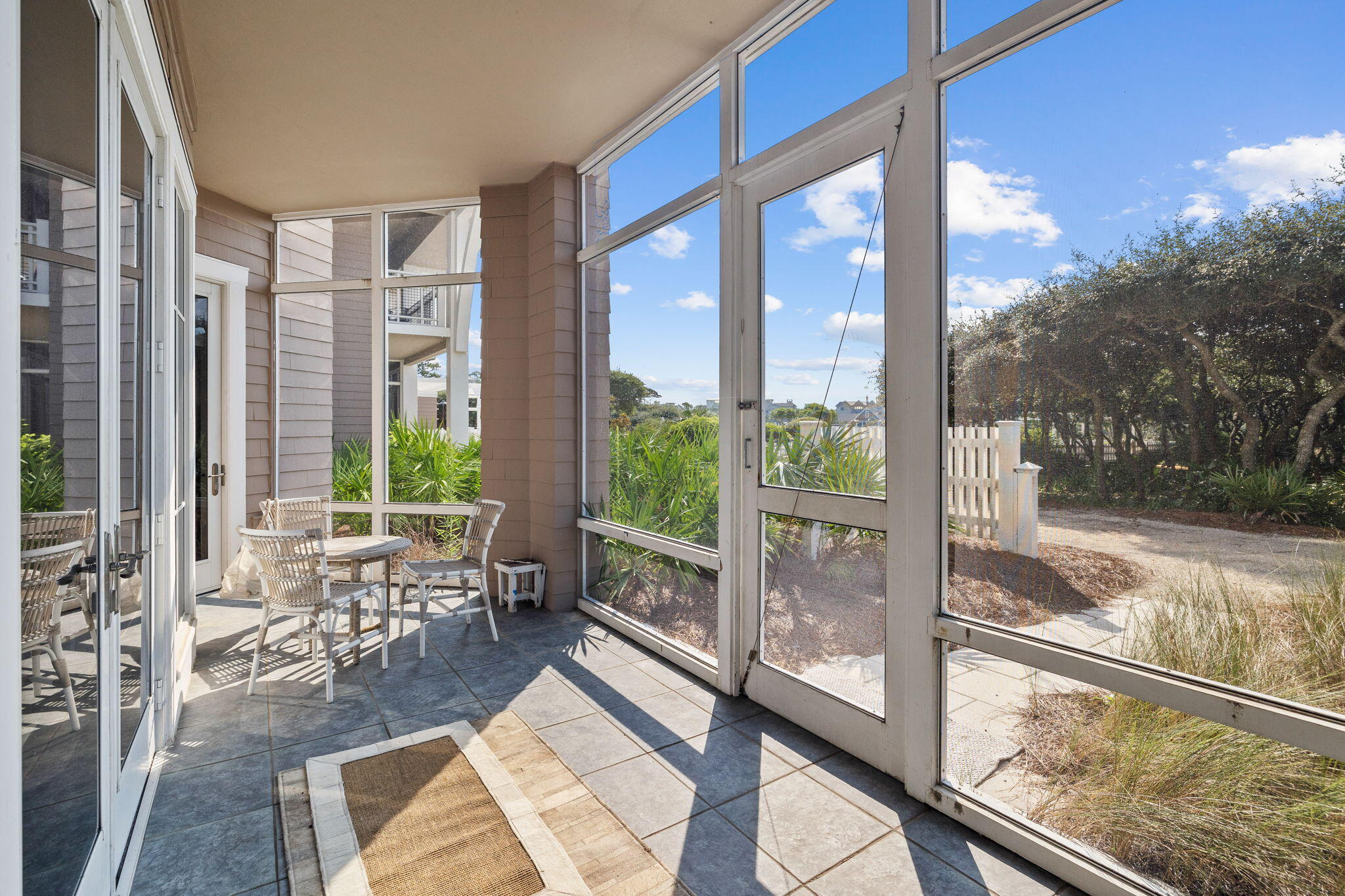 37 S Compass Point Way 107
