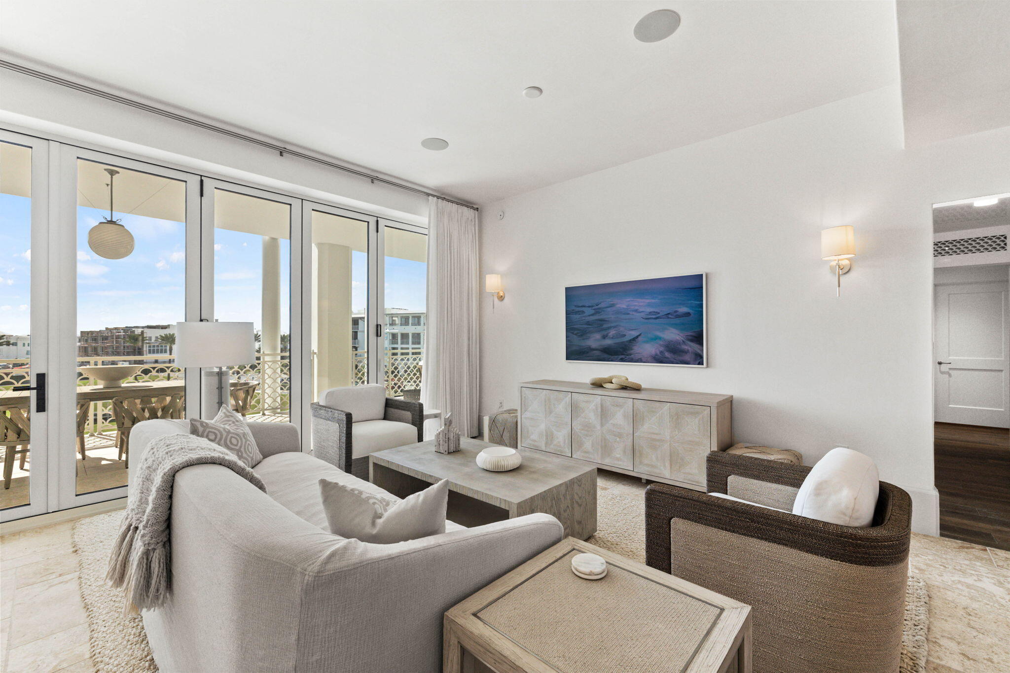 27 Admiralty Row, 306