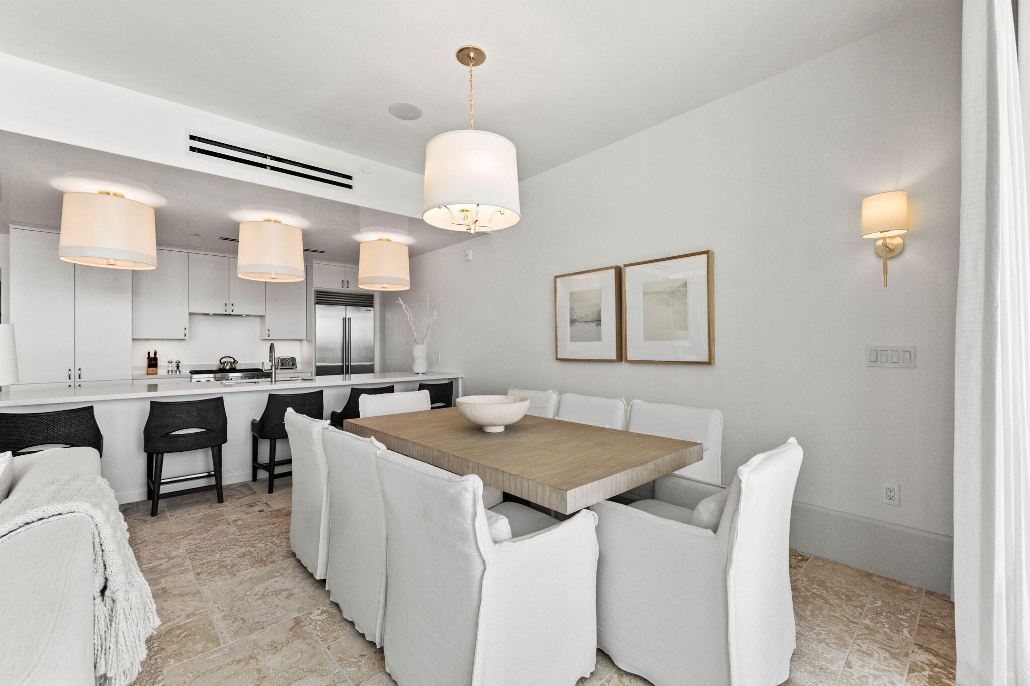 27 Admiralty Row, 306