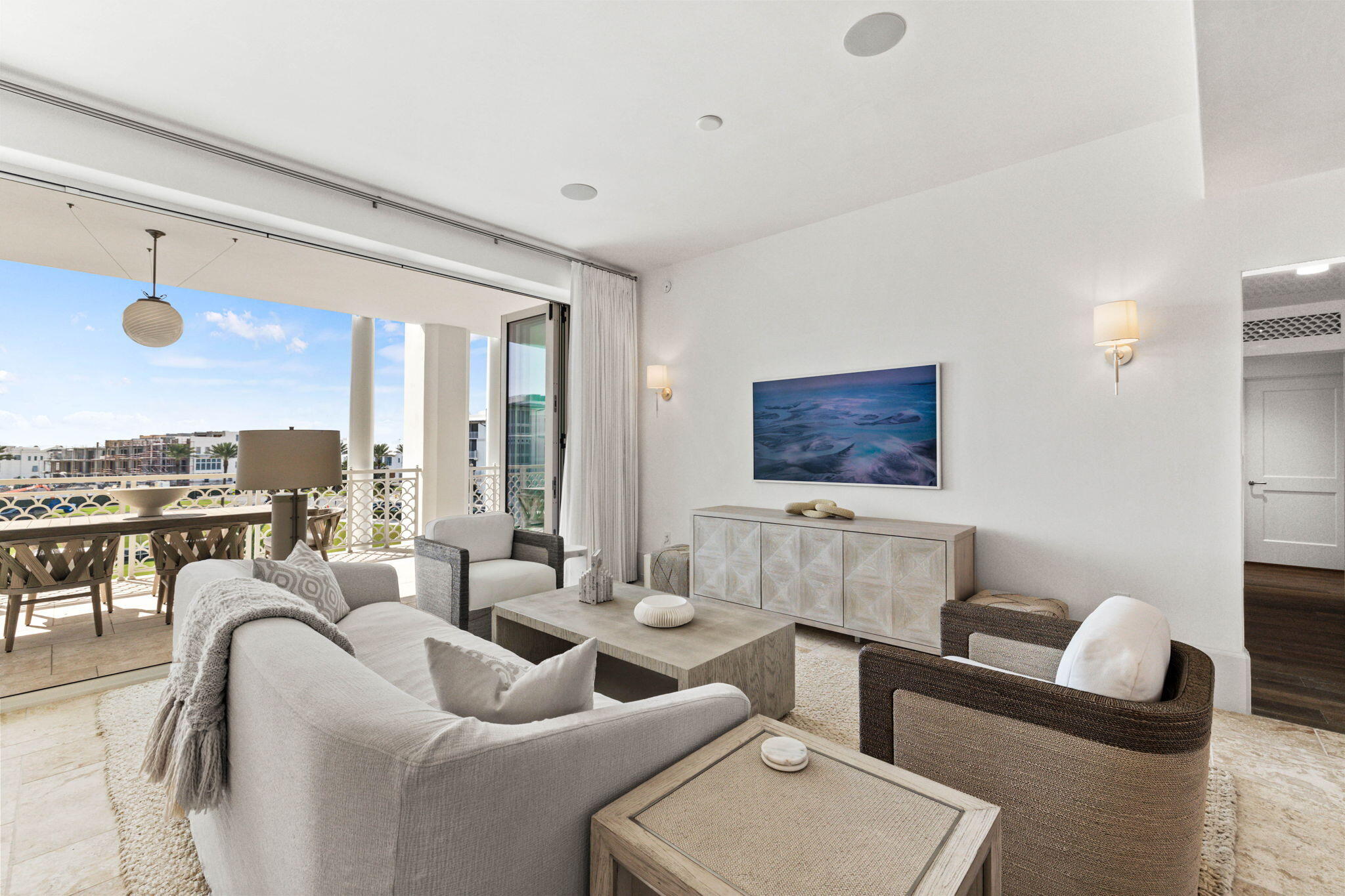 27 Admiralty Row, 306