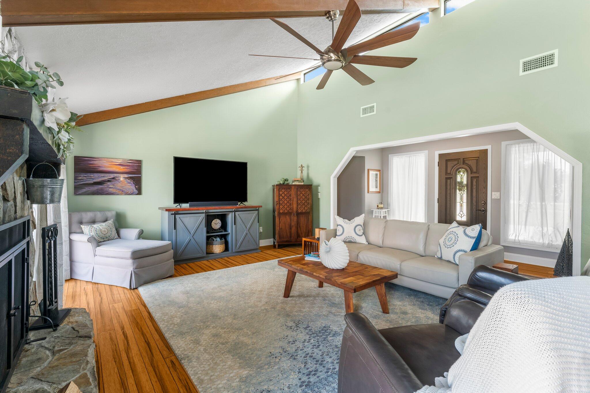 255 Eagle Drive